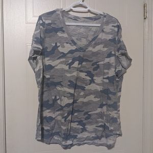 Old Navy Everywear Tee